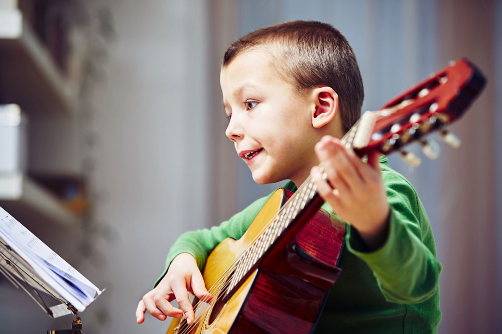 Corsi chitarra per bambini a Padova